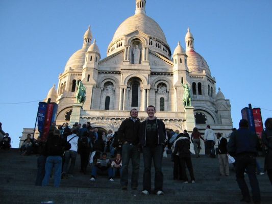 Damo and Alan at La Sacr Coeur
